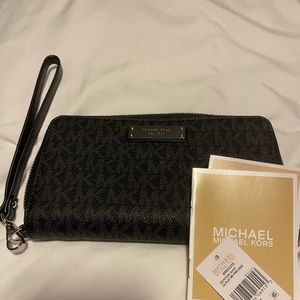 Michael Kors LG Flat MF phn case